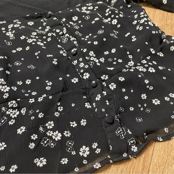 H&M Long Sleeve Black Floral Top - Picture 4 of 8